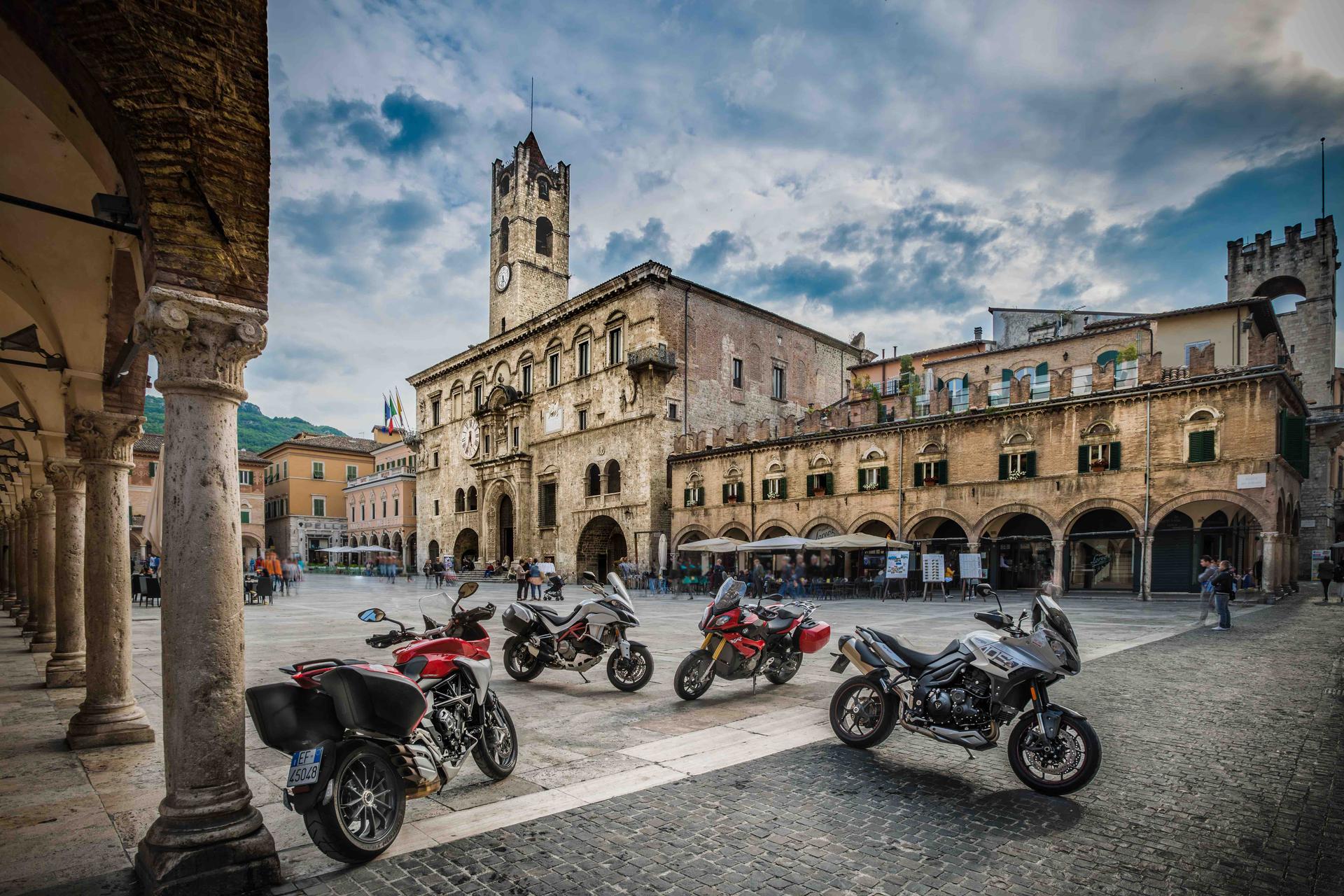 proposte-le-marche-in-moto