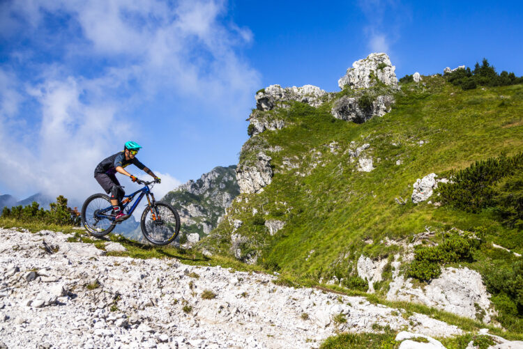 al-via-la-greenway-delle-valli-resilienti