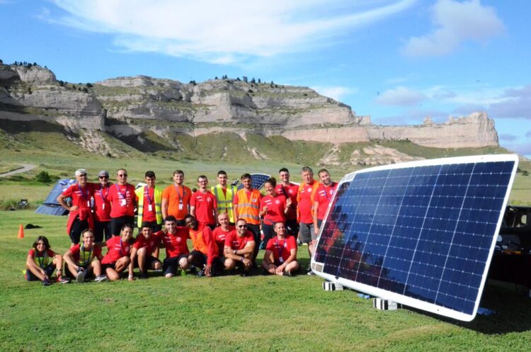 emilia-4-lauto-solare-di-unibo-vince-lamerican-solar-challenge