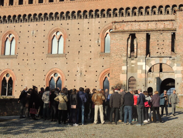 giornata-nazionale-del-trekking-urbano-edizione-2017-dedicata-ai-misteri-e-alle-leggende-in-61-citta-italiane