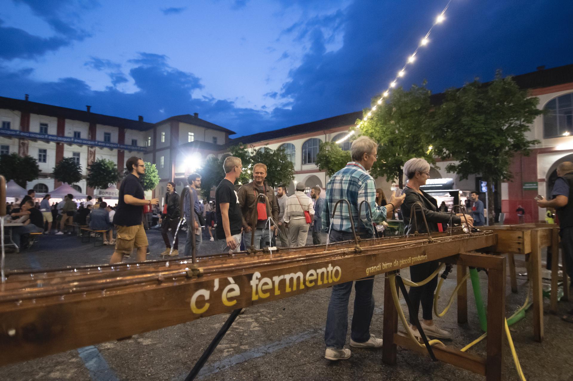 ce-fermento-a-giugno-la-dodicesima-edizione-del-salone-delle-birre-artigianali---saluzzo-cn