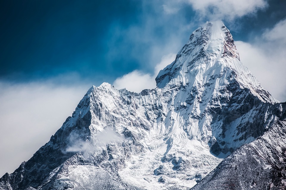 himalaya-un-terzo-dei-ghiacciai-perenni-sta-per-essere-perso